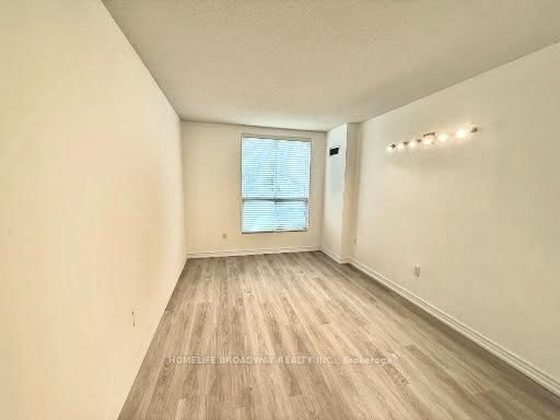 9 Chalmers Road • #203 • Richmond Hill, ON photo 21