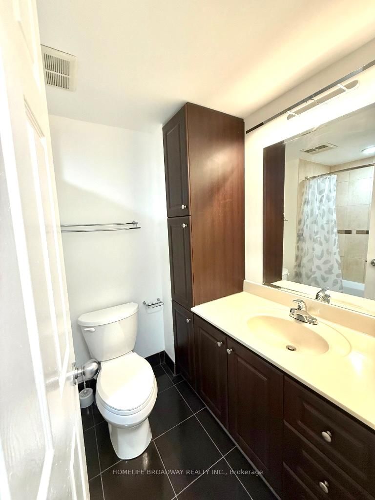 9 Chalmers Road • #203 • Richmond Hill, ON photo 23