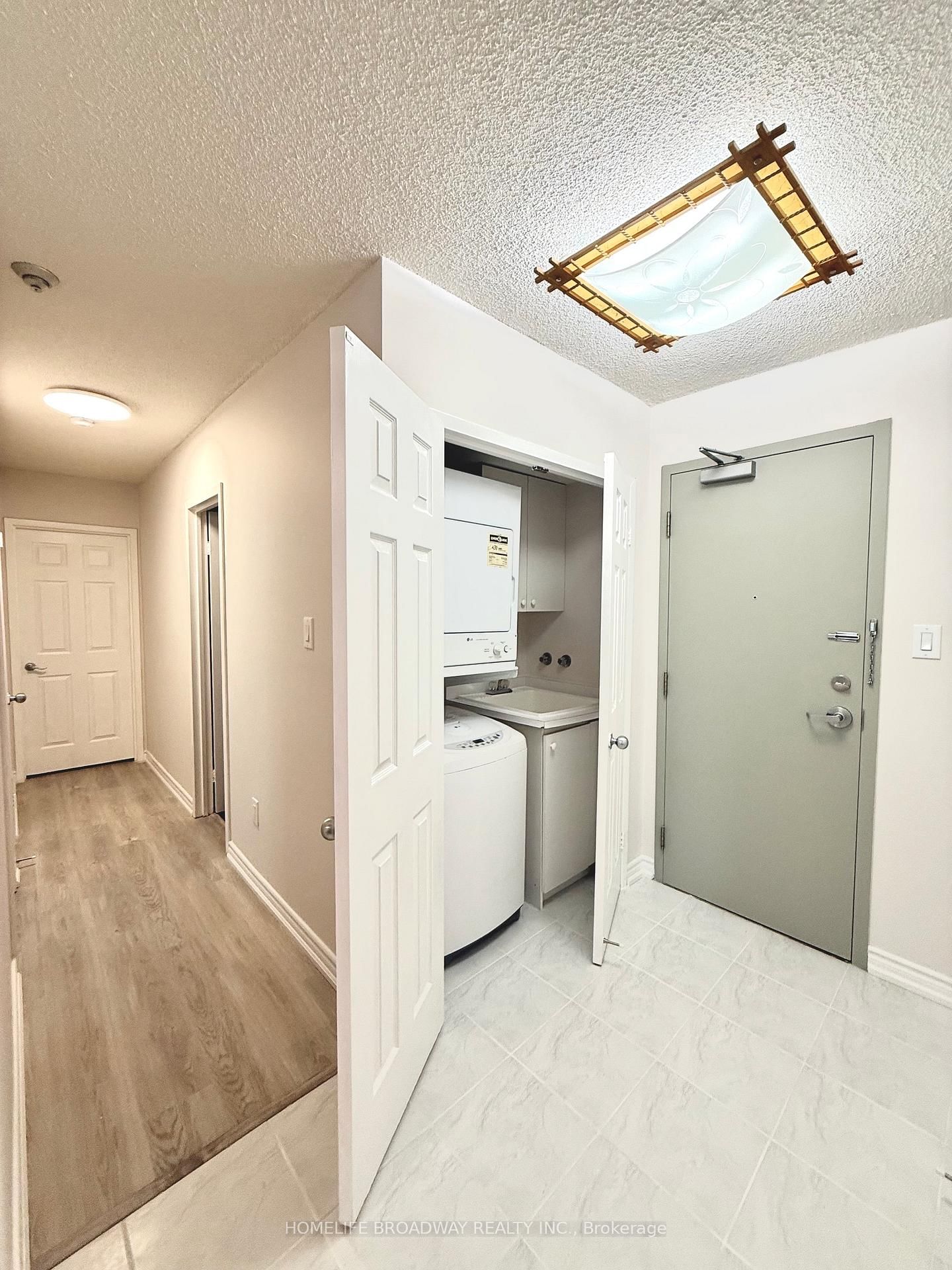 9 Chalmers Road • #203 • Richmond Hill, ON photo 27
