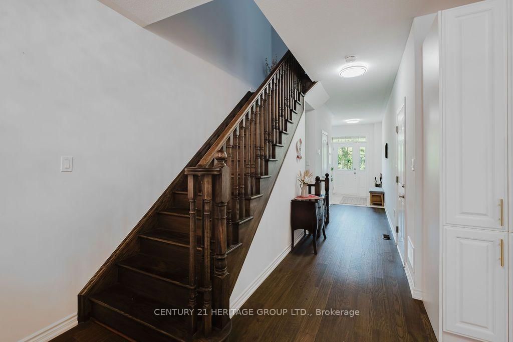 28 Cupples Farm Lane • East Gwillimbury, ON photo 10