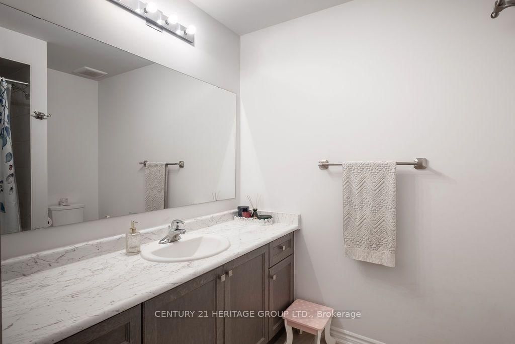28 Cupples Farm Lane • East Gwillimbury, ON photo 34