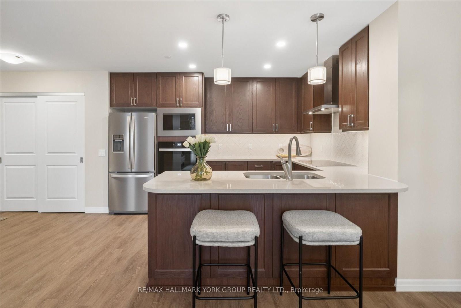 460 William Graham Drive • #116 • Aurora, ON photo 12
