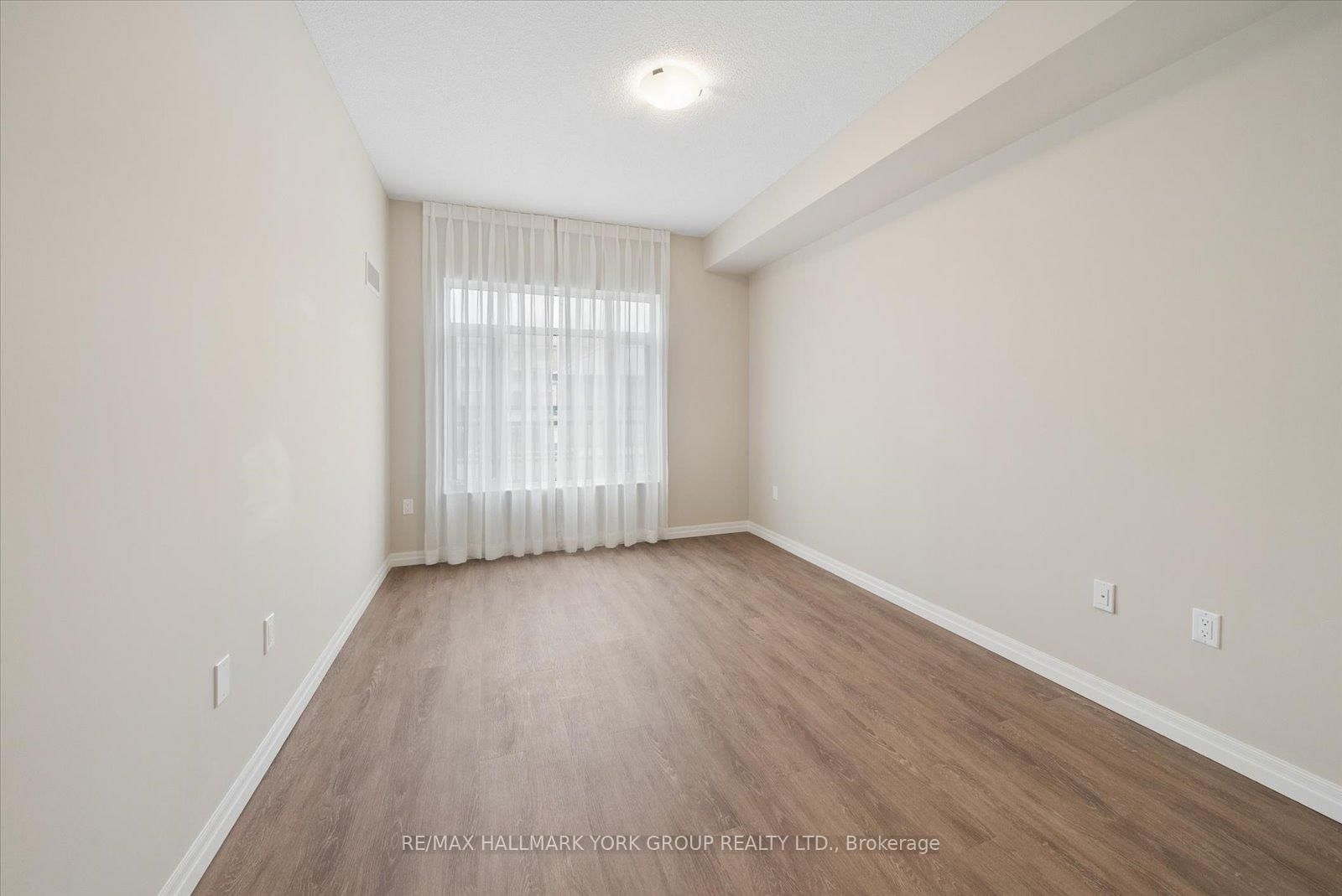 460 William Graham Drive • #116 • Aurora, ON photo 21