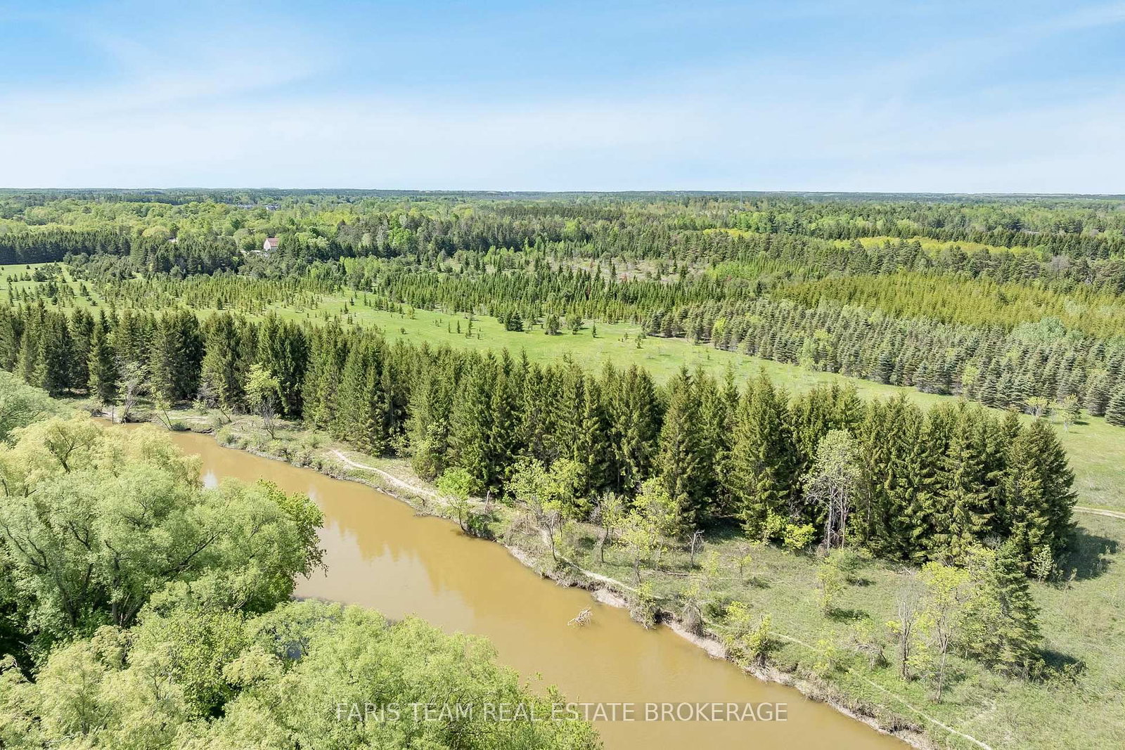 8971 McKinnon Road • Essa, ON photo 7