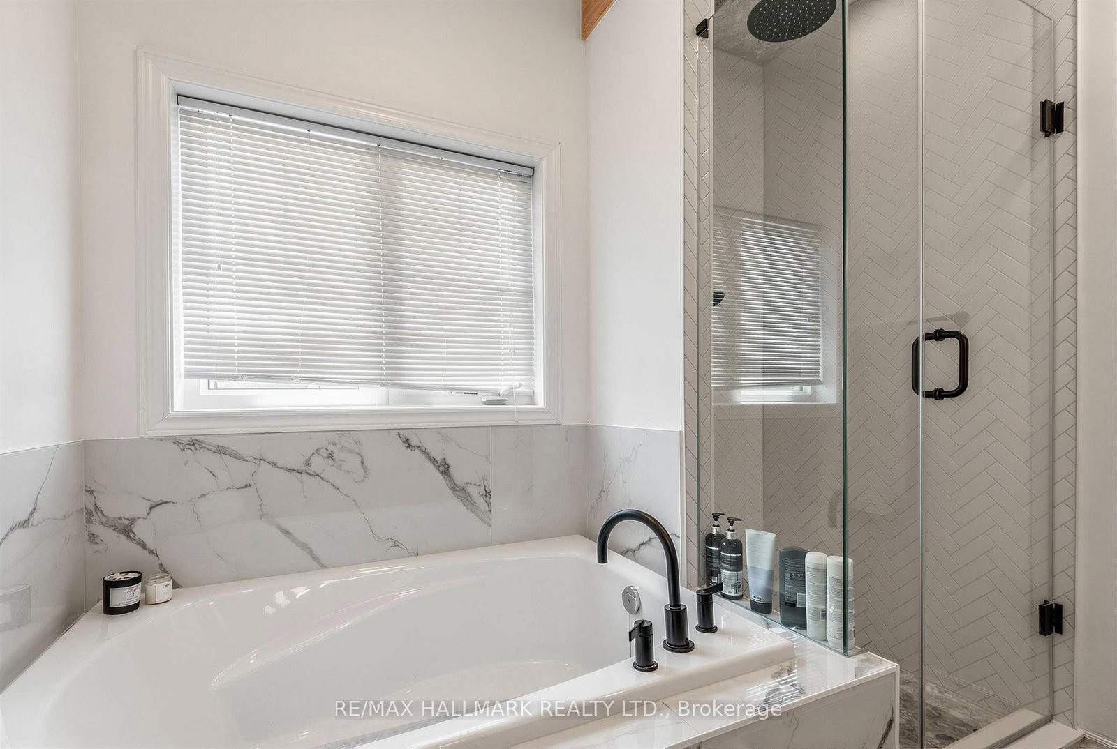 124 Barons Street • Vaughan, ON photo 16