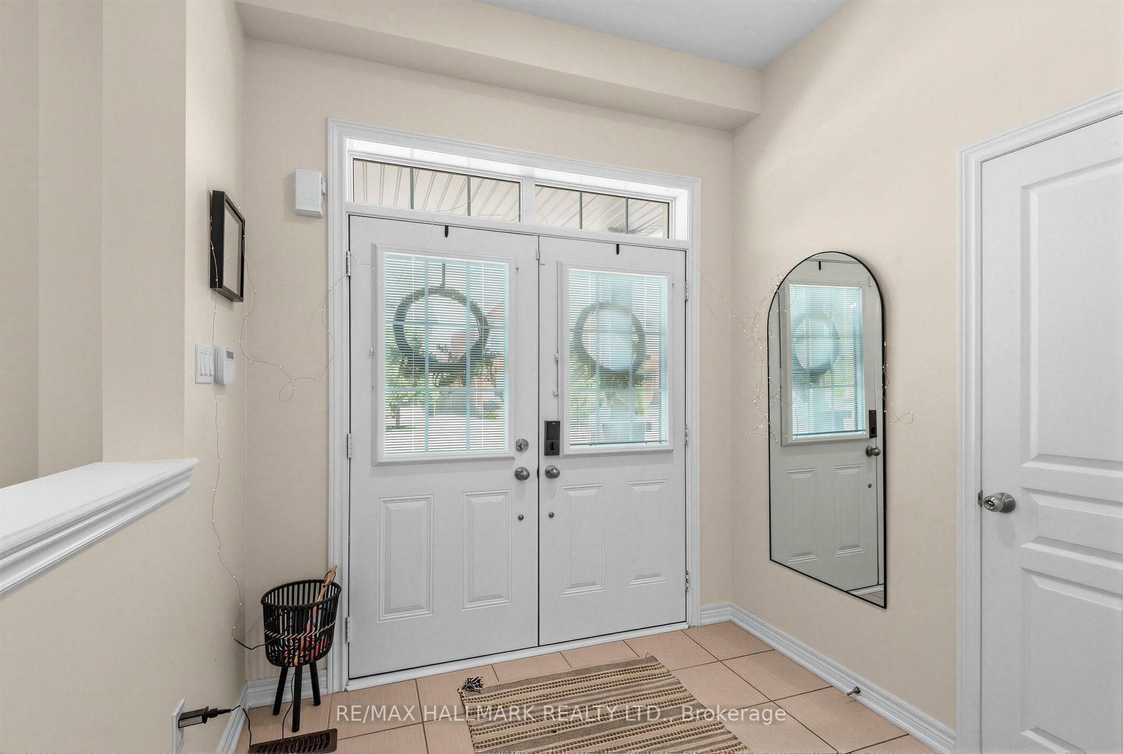 124 Barons Street • Vaughan, ON photo 3