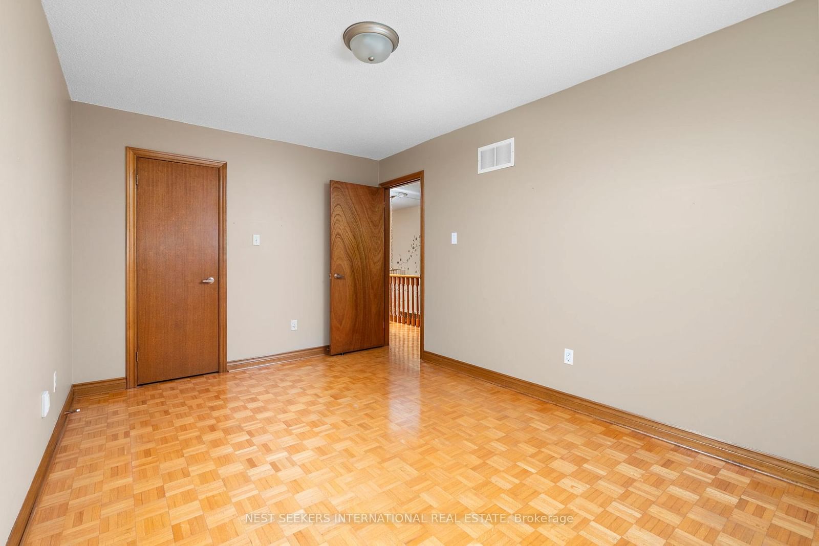 19 Kaiser Drive • Vaughan, ON photo 34