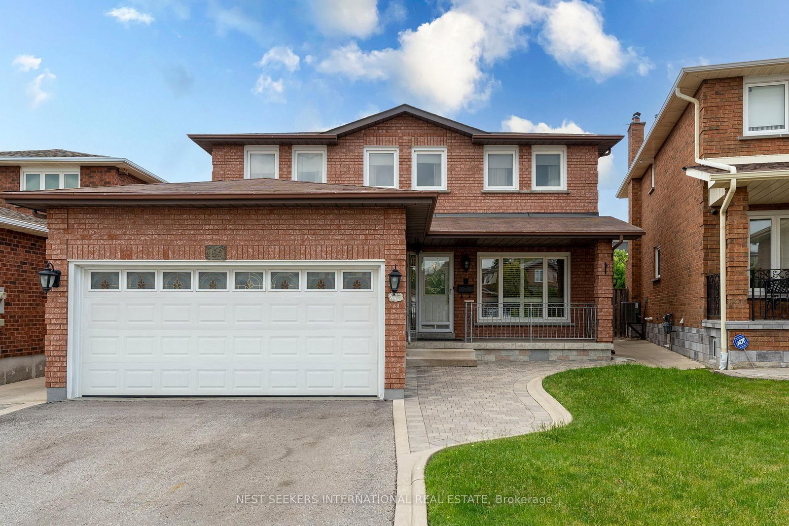 19 Kaiser Drive • Vaughan, ON photo 4