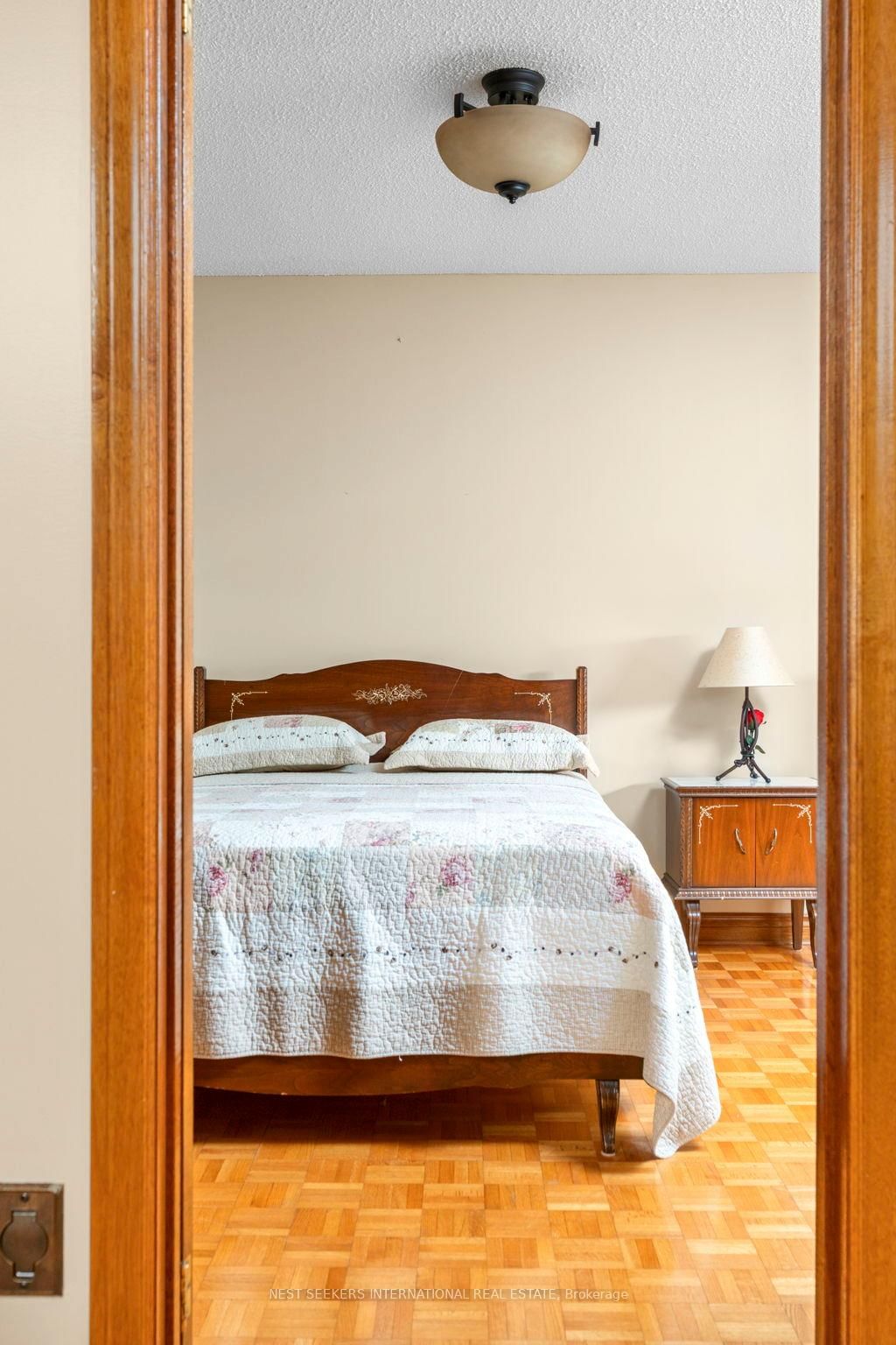 19 Kaiser Drive • Vaughan, ON photo 41