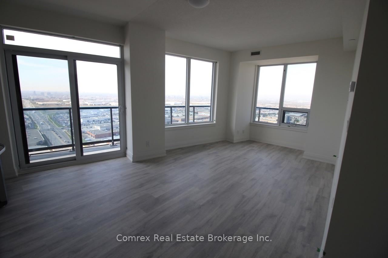 2605-3700 Hwy 7 Ave, Vaughan, view 2