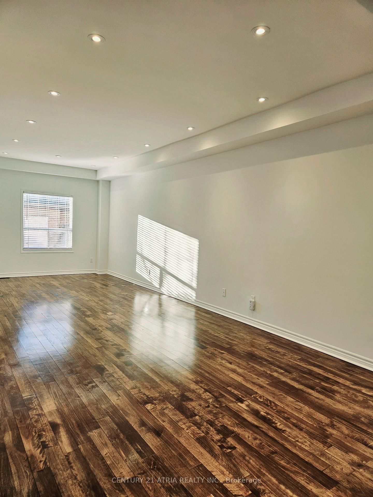 266 John West Way • Aurora, ON photo 12
