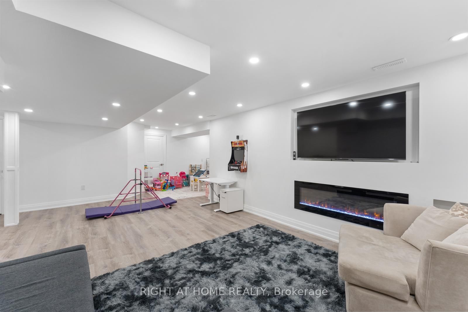 42 Alistair Crescent • Vaughan, ON photo 40