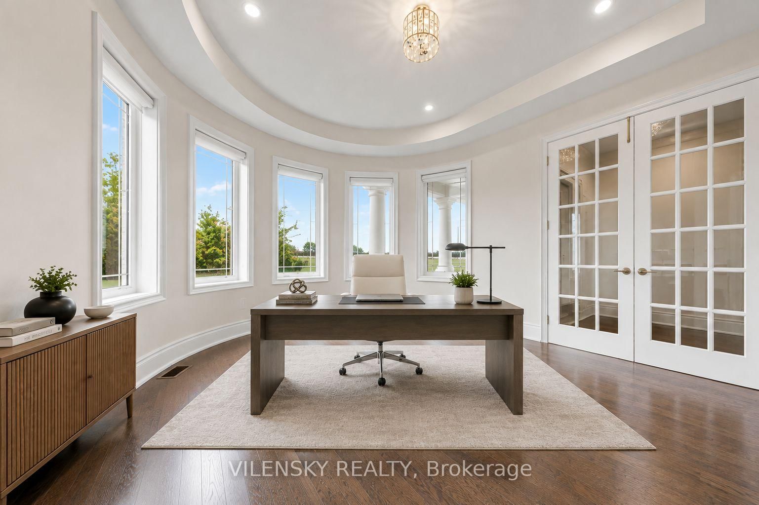 95 Chesney Crescent • Vaughan, ON photo 5