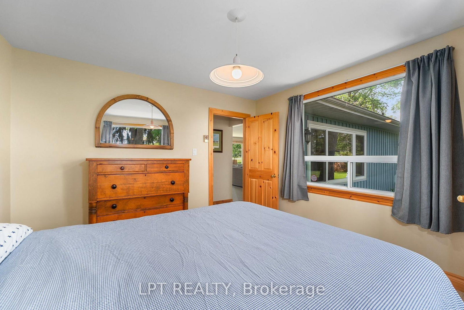 101 Hedge Road • Georgina, ON photo 23