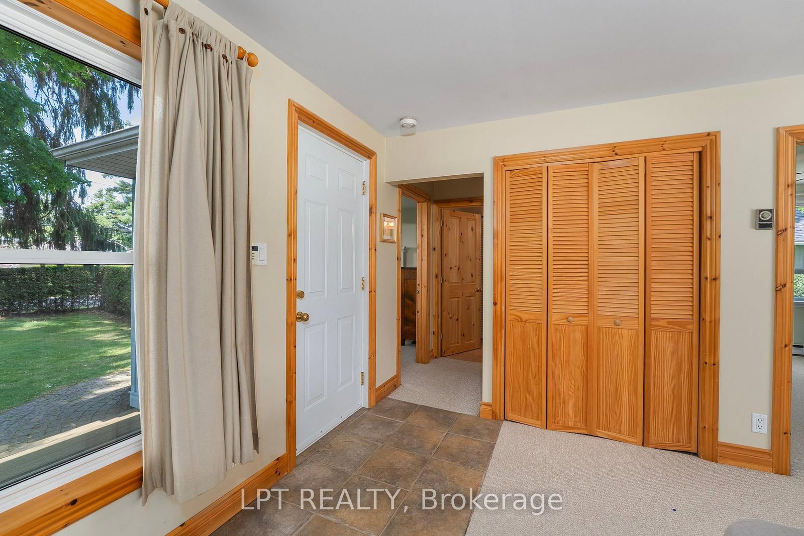 101 Hedge Road • Georgina, ON photo 8