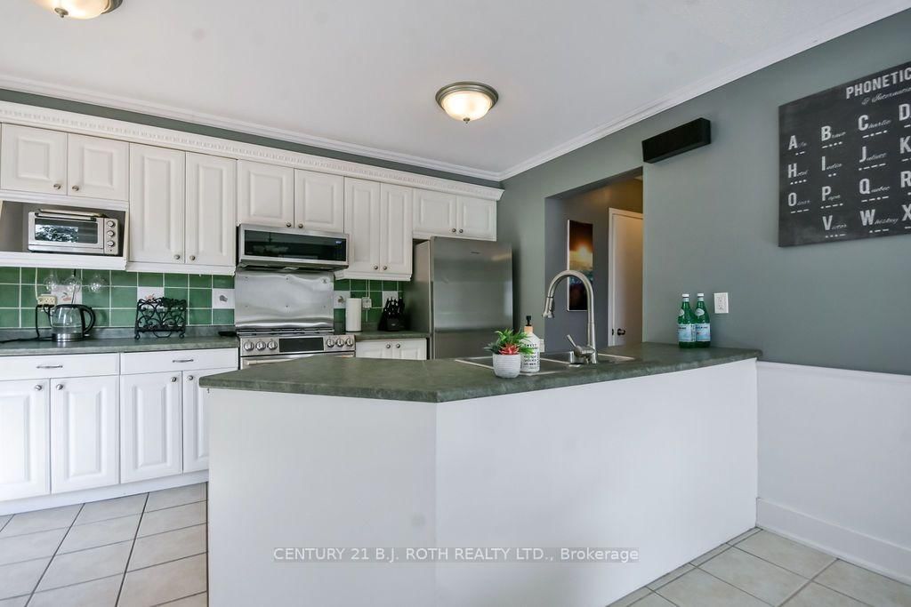 1244 BENSON Street • Innisfil, ON photo 16