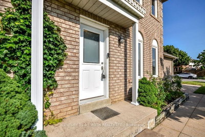 1244 BENSON Street • Innisfil, ON photo 3
