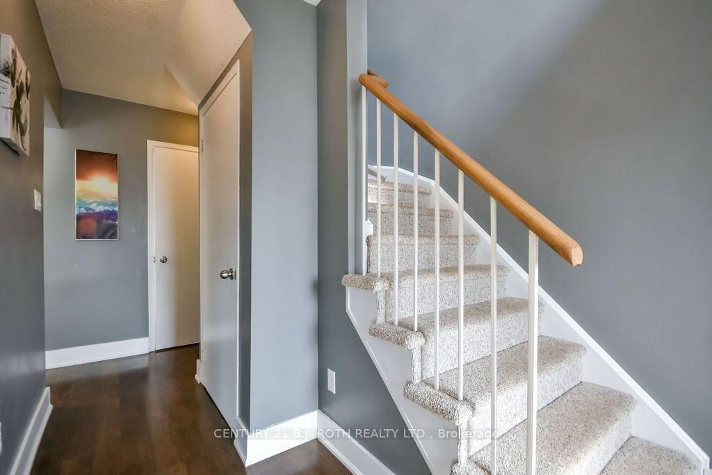 1244 BENSON Street • Innisfil, ON photo 6