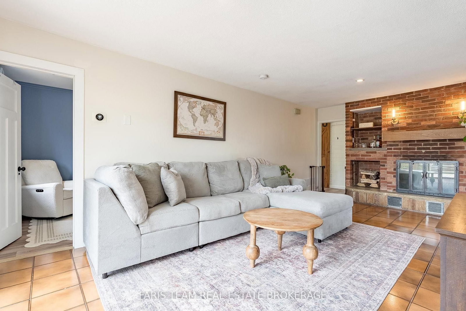 987 Isabella Street • Innisfil, ON photo 11