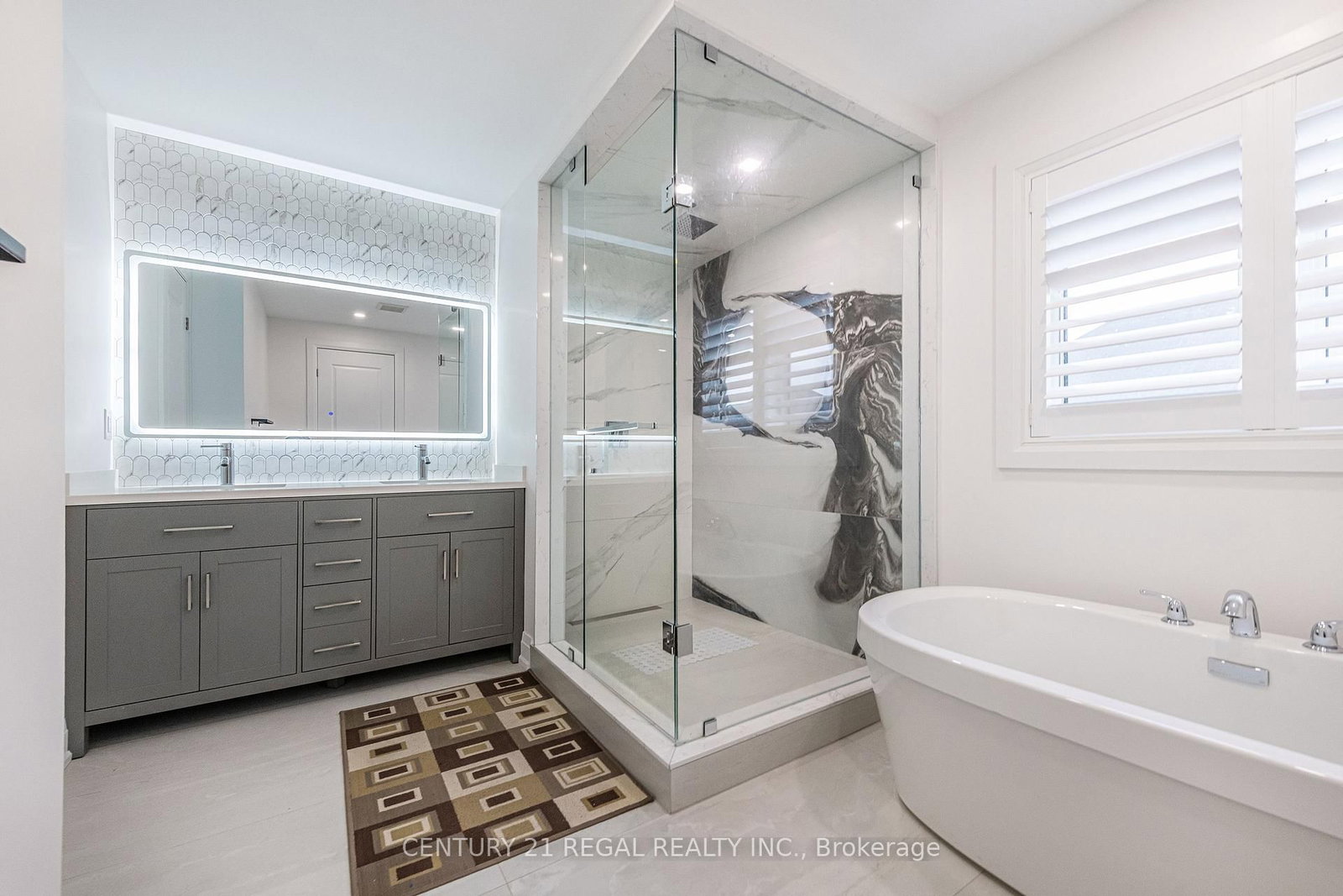 13 Neilly Terrace • Bradford West Gwillimbury, ON photo 22