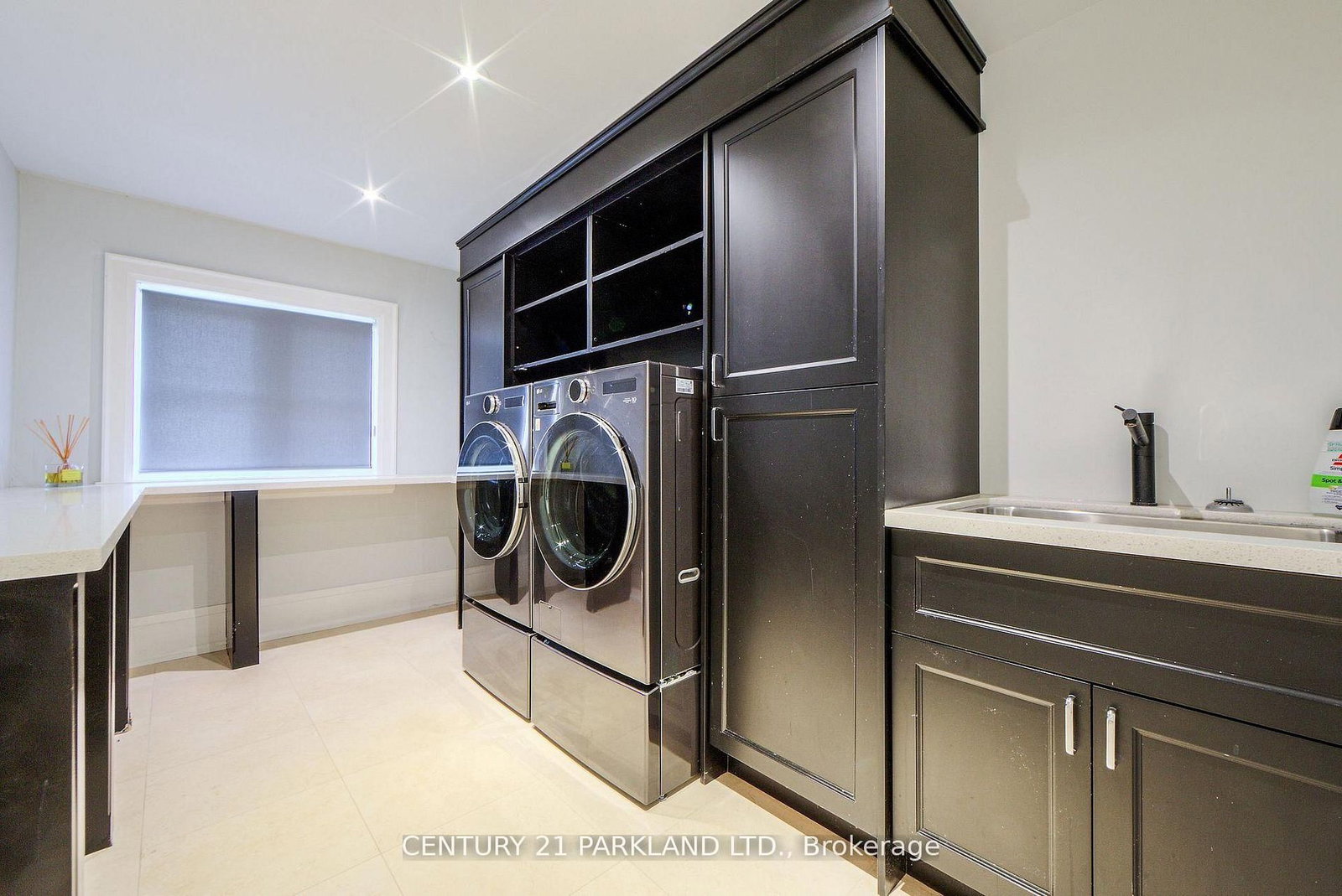 16 Flatbush Avenue • Vaughan, ON photo 18