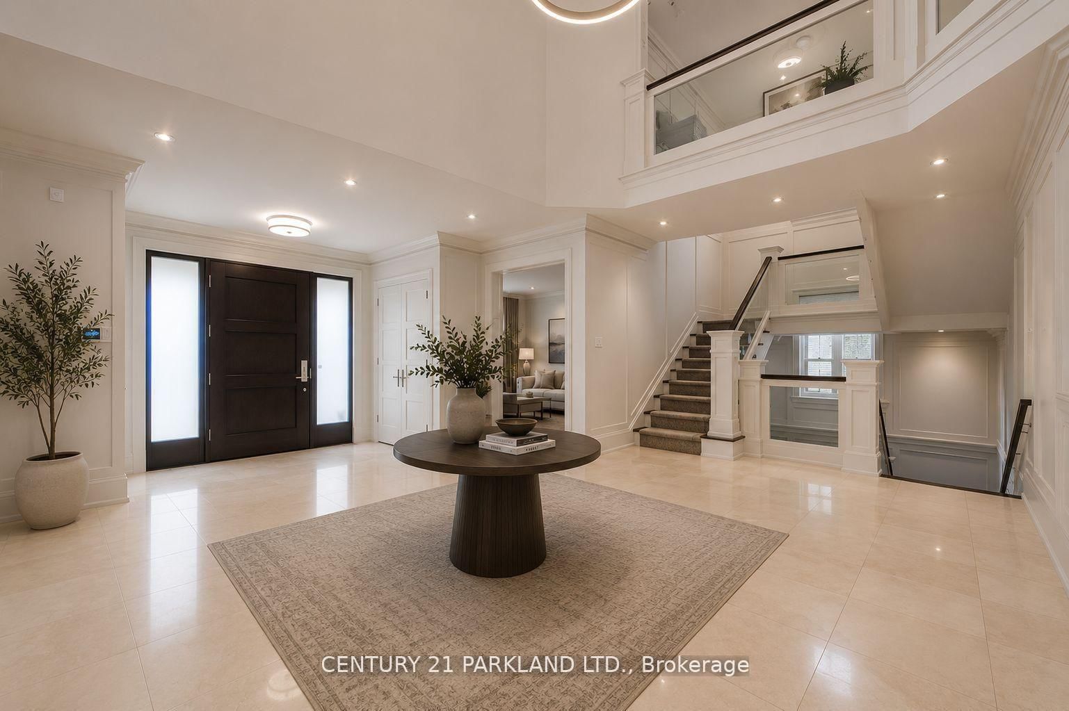 16 Flatbush Avenue • Vaughan, ON photo 2