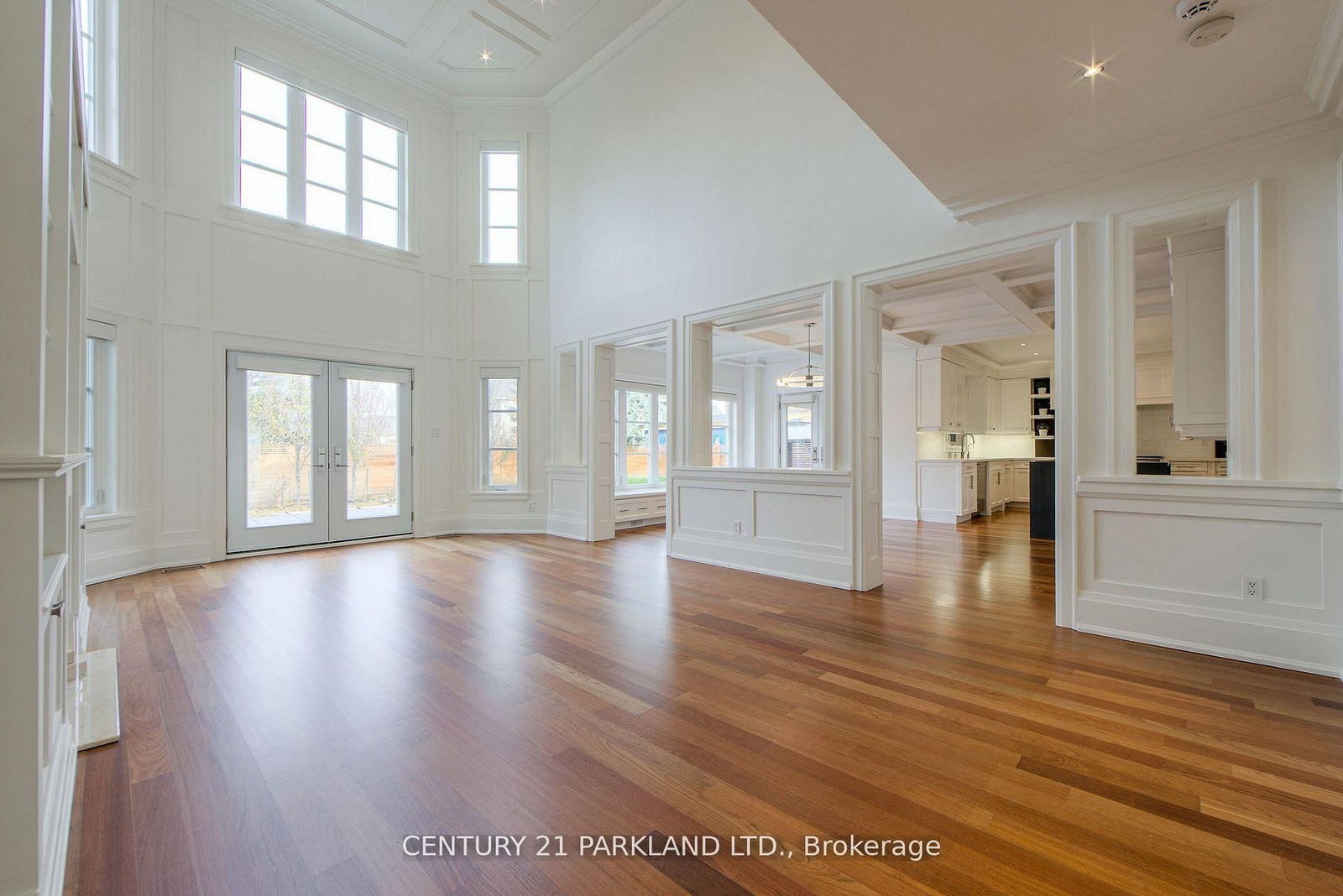 16 Flatbush Avenue • Vaughan, ON photo 5