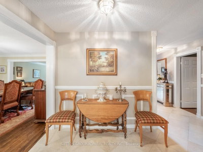 49 Miriam Crescent • Richmond Hill, ON photo 9