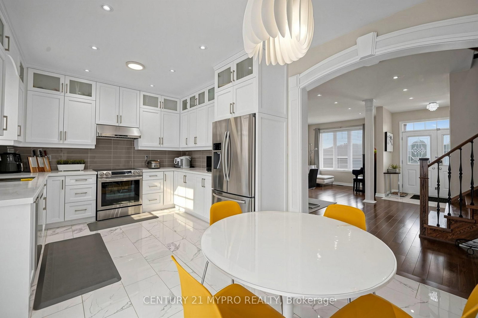 225 Silver Maple Road • Richmond Hill, ON photo 10