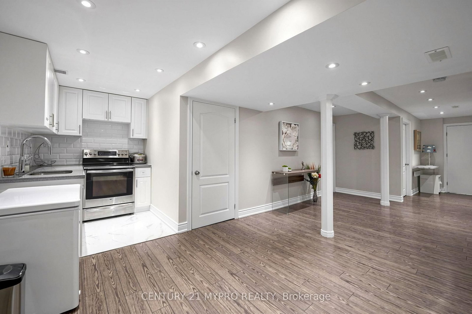 225 Silver Maple Road • Richmond Hill, ON photo 35