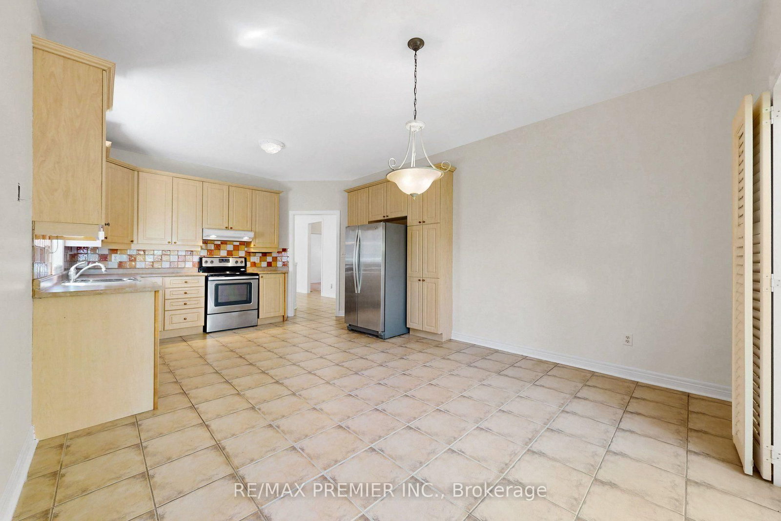 146 South Belair Drive • Vaughan, ON photo 16