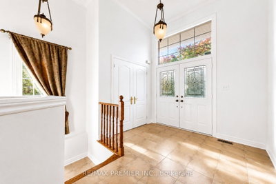 146 South Belair Drive • Vaughan, ON photo 4