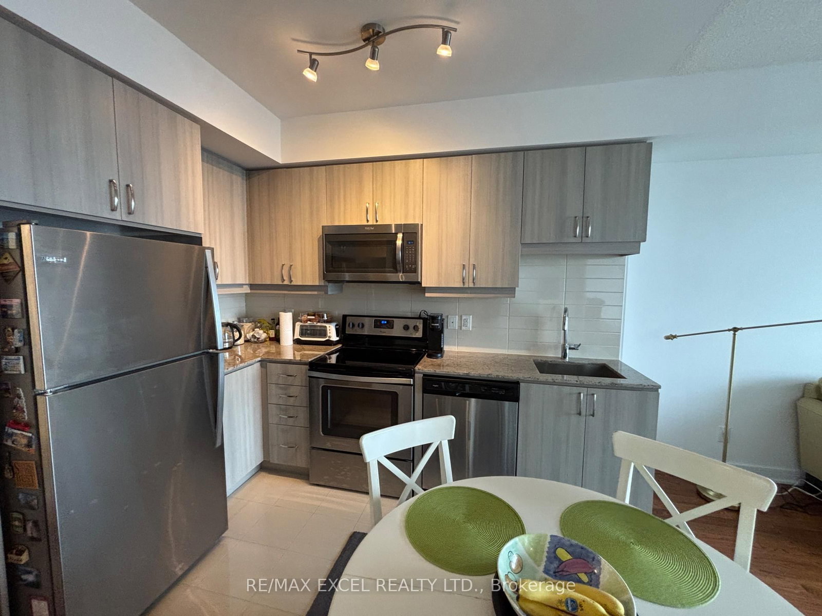 9201 Yonge Street • #2304 • Richmond Hill, ON photo 9