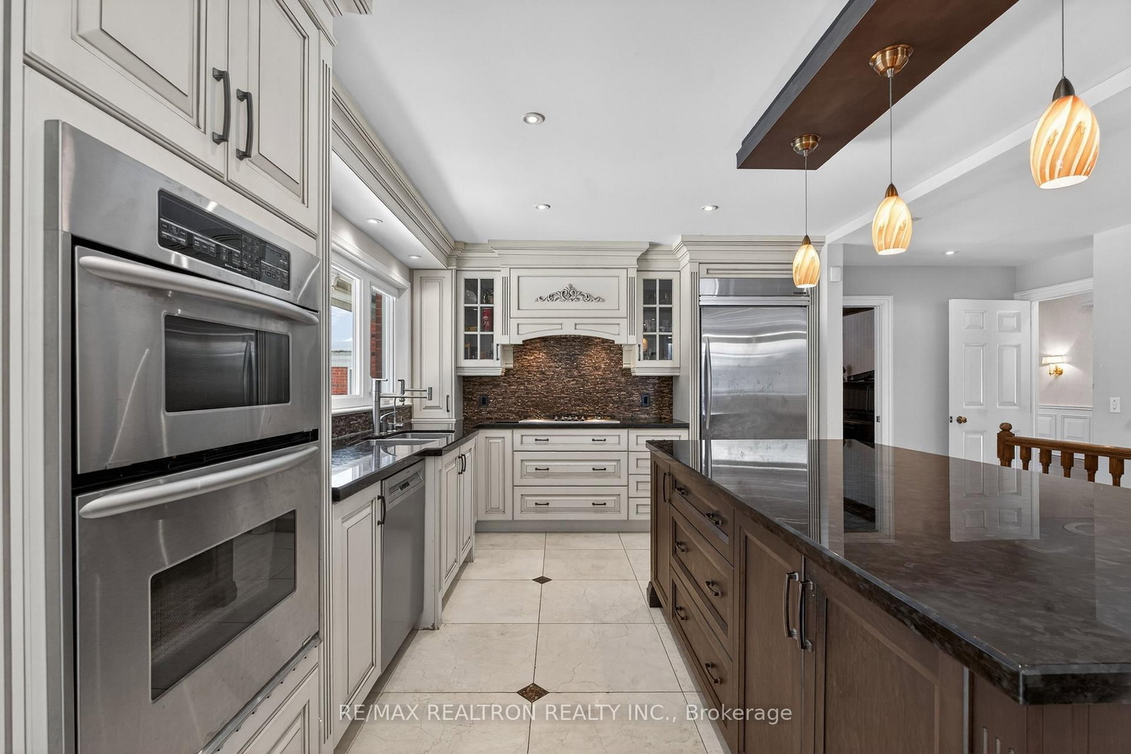17 Old English Lane • Markham, ON photo 20