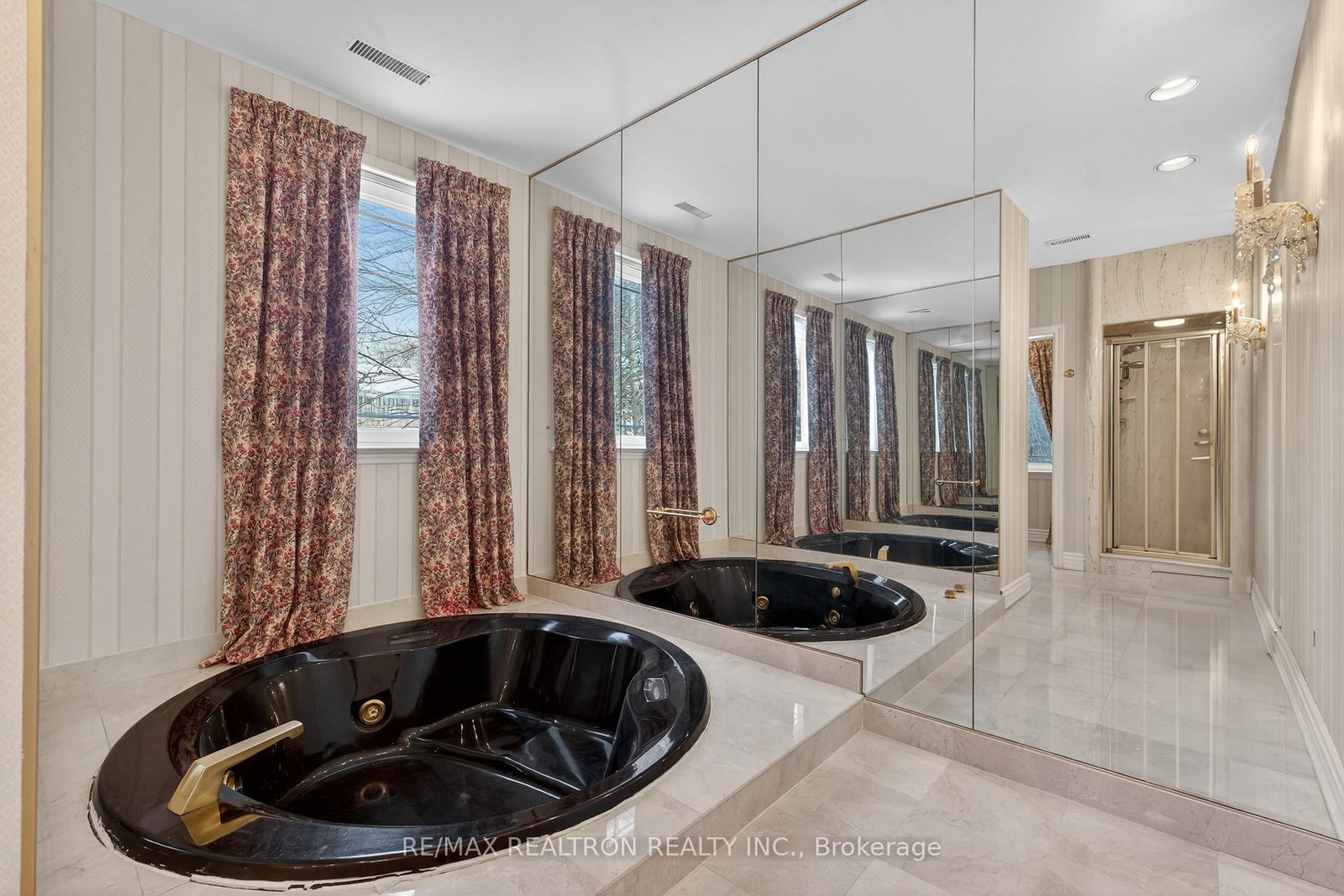 17 Old English Lane • Markham, ON photo 40