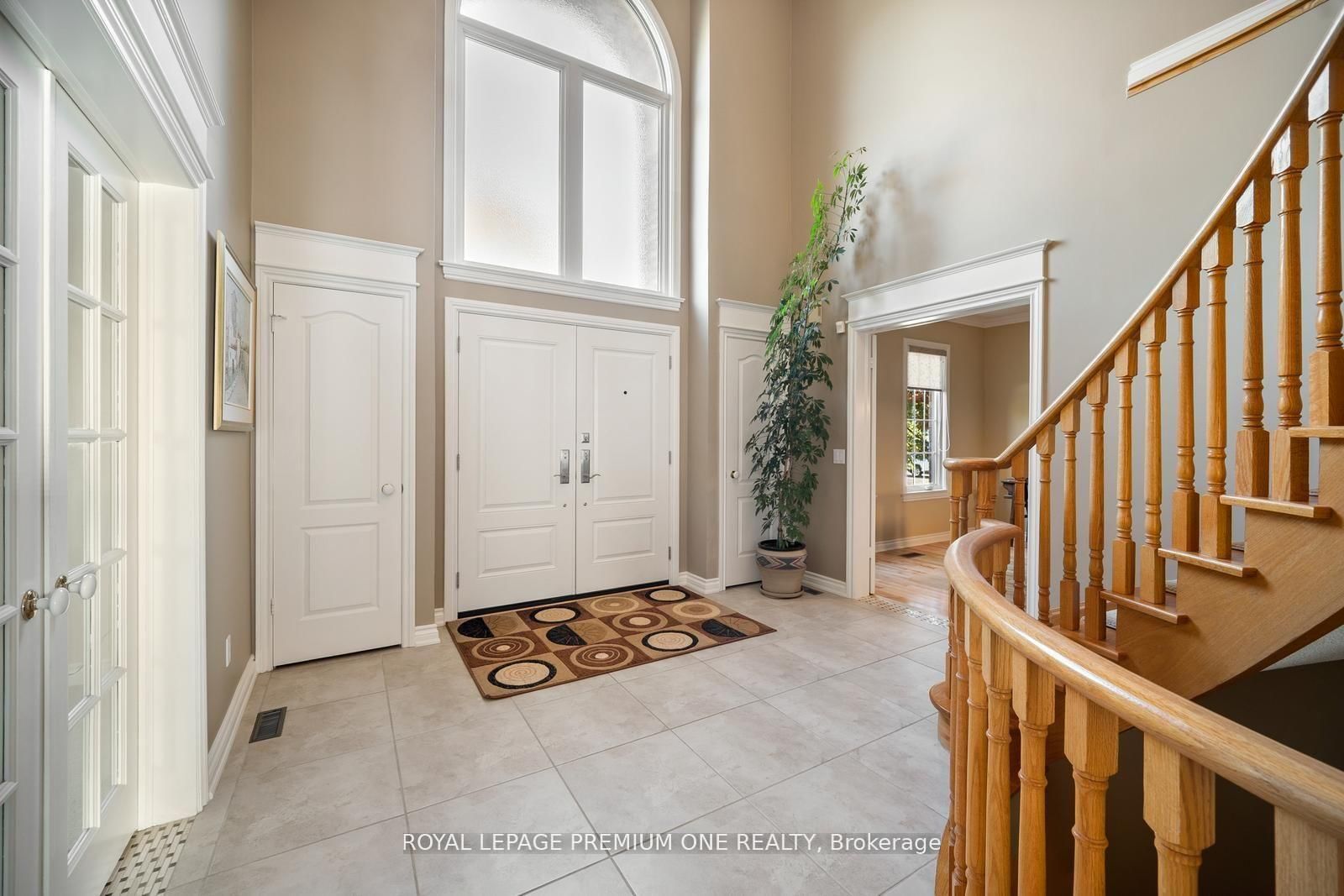 536 Village Parkway • Markham, ON photo 4