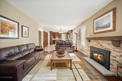 536 Village Parkway • Markham, ON photo 5