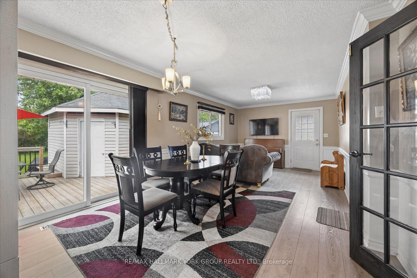 28 Main Street • Georgina, ON photo 17
