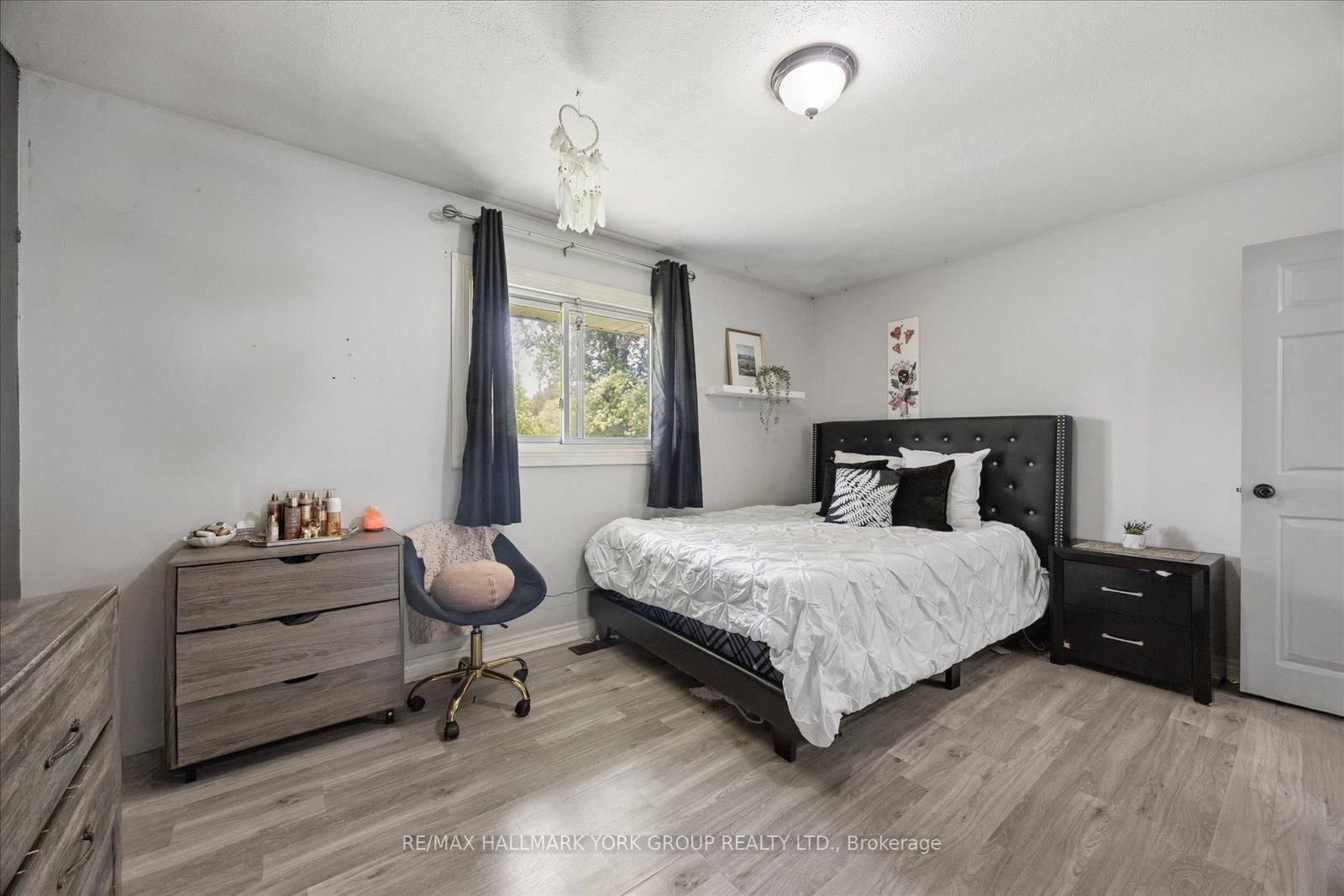 28 Main Street • Georgina, ON photo 24