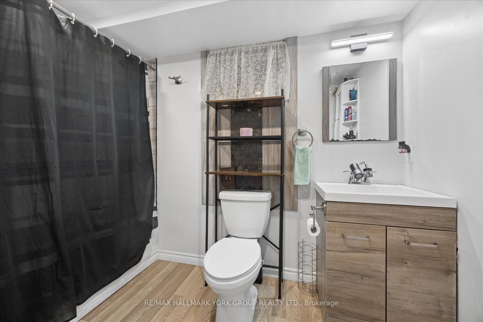 28 Main Street • Georgina, ON photo 41