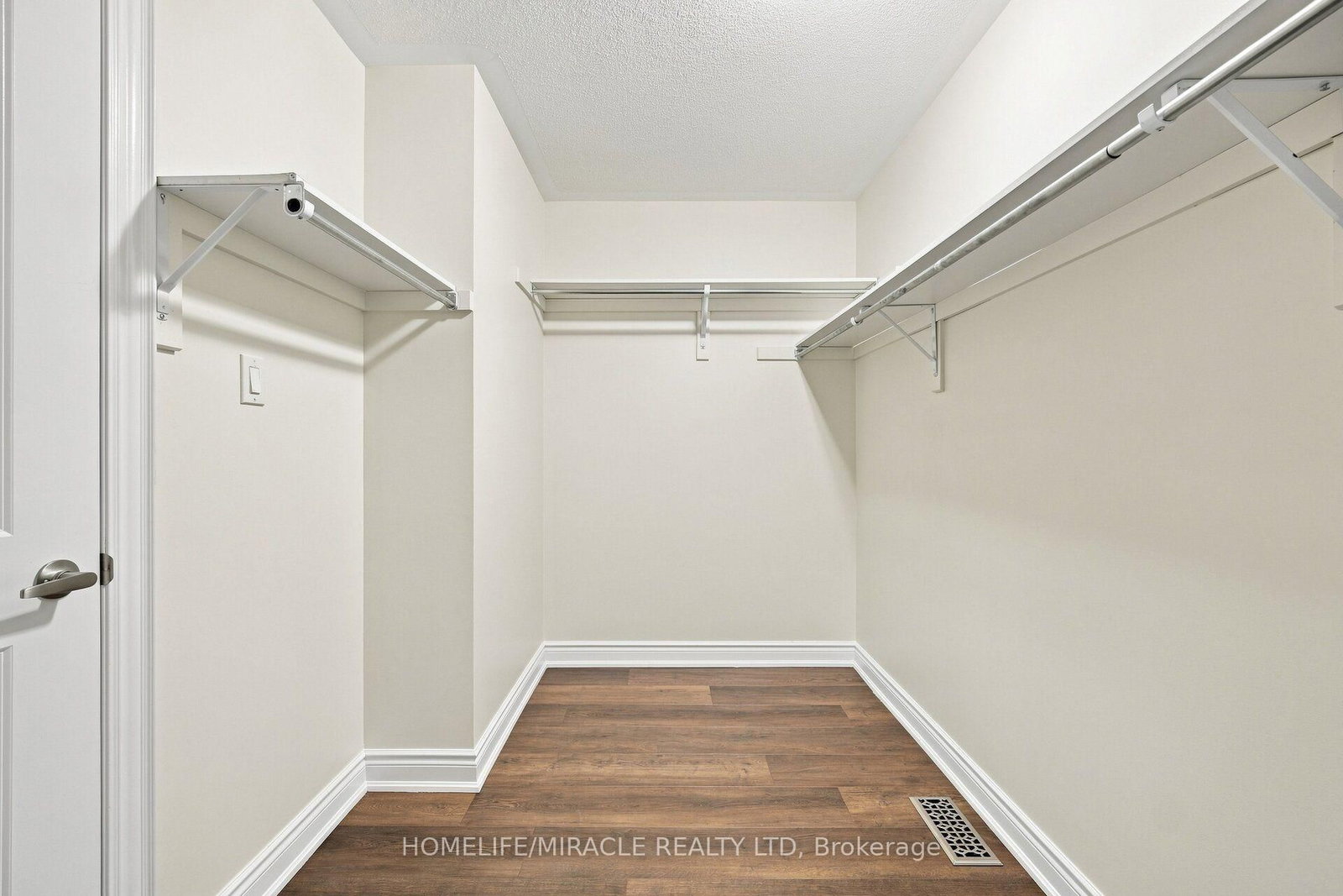 14 Zenith Avenue • Vaughan, ON photo 23