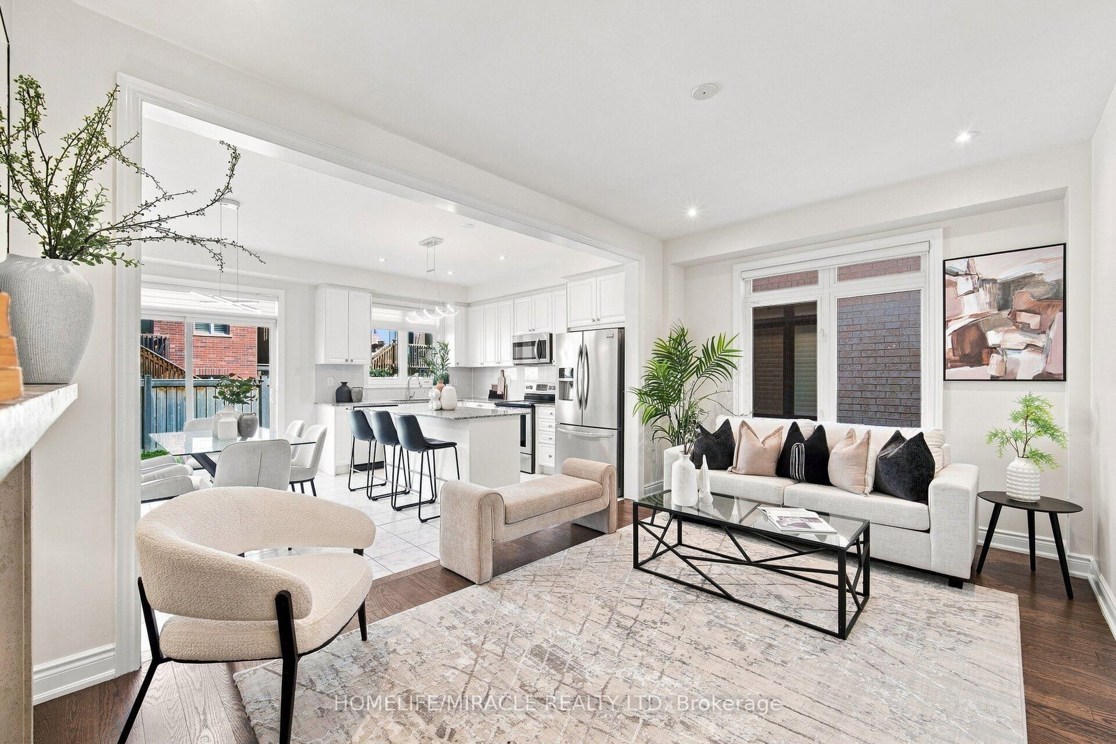 14 Zenith Avenue • Vaughan, ON photo 8
