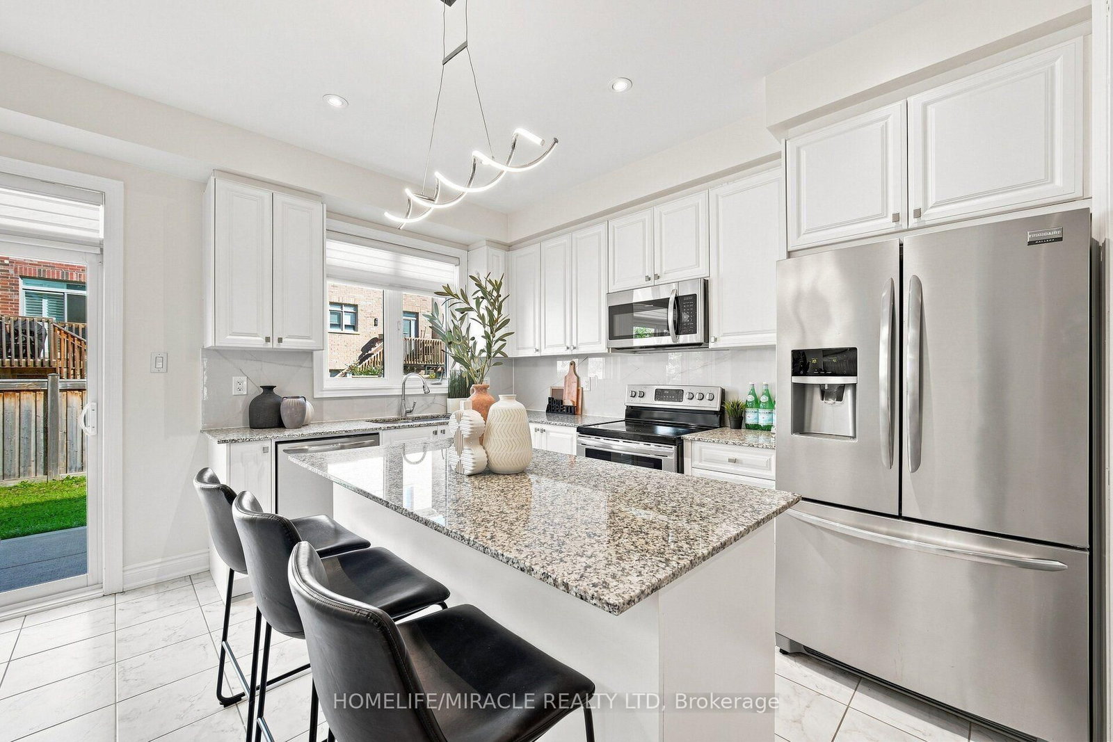 14 Zenith Avenue • Vaughan, ON photo 9