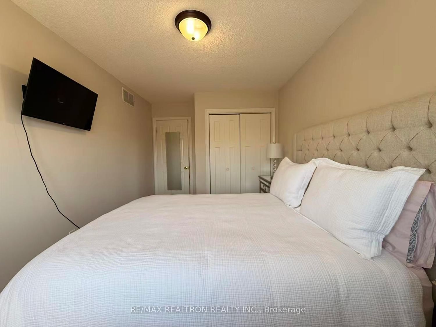 213 Roseheath Drive • Vaughan, ON photo 35