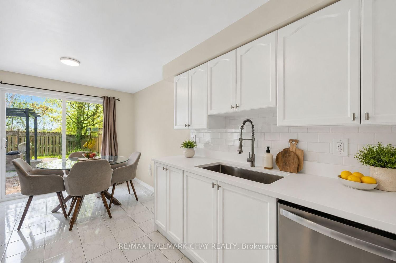 2057 Osbond Road • Innisfil, ON photo 16