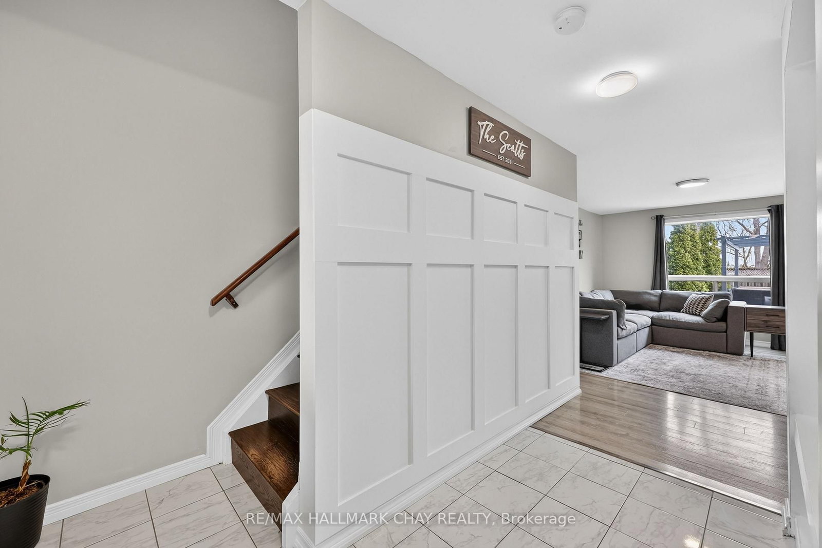 2057 Osbond Road • Innisfil, ON photo 4