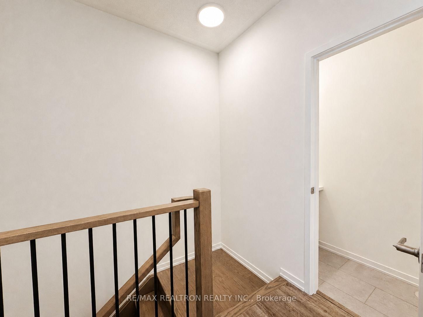 105 Matawin Lane • Richmond Hill, ON photo 15