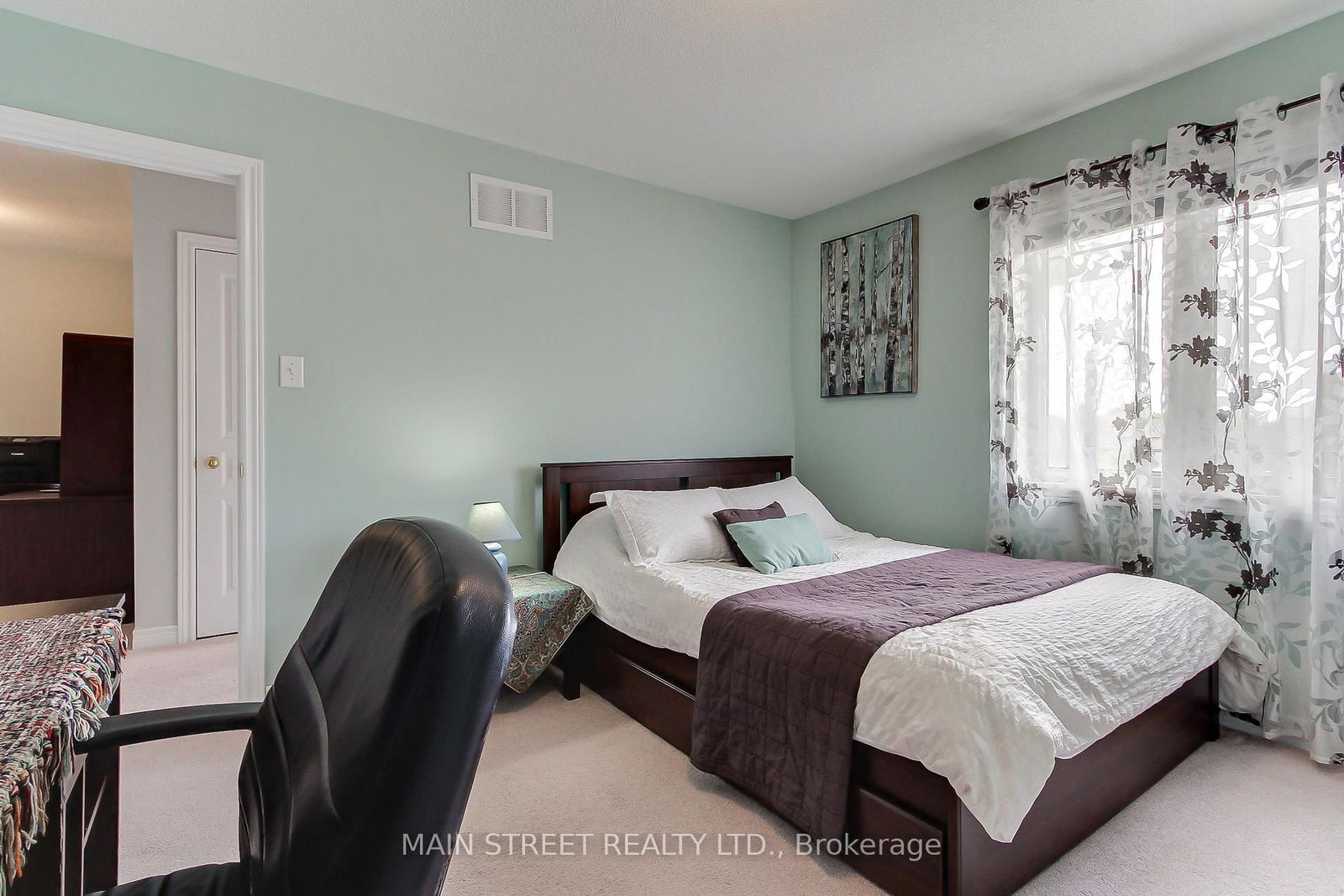 34 Grey Wing Avenue • Georgina, ON photo 28