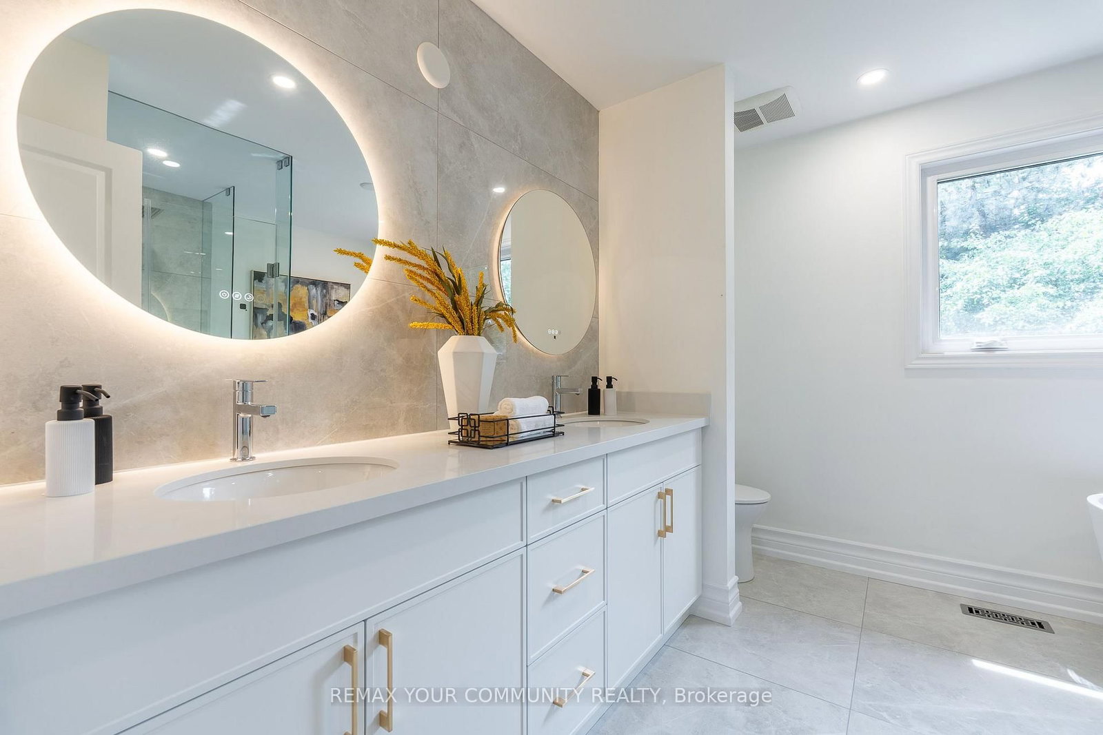 27 Houseman Crescent • Richmond Hill, ON photo 25
