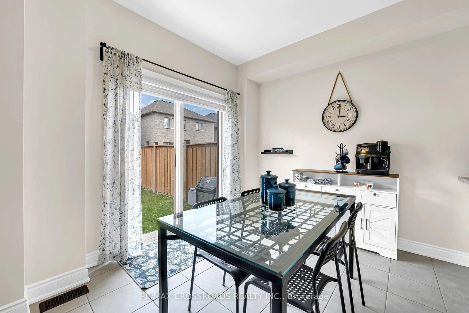 267 Heritage Street • Bradford West Gwillimbury, ON photo 14